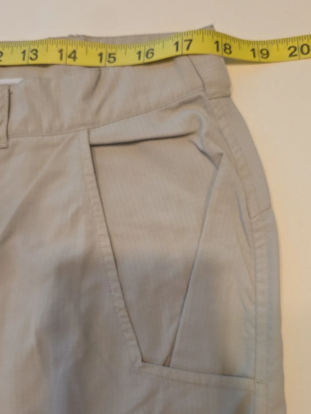 Under Armour Men Utility Performance Cargo Golf Shorts Off White Size 36 Stretch